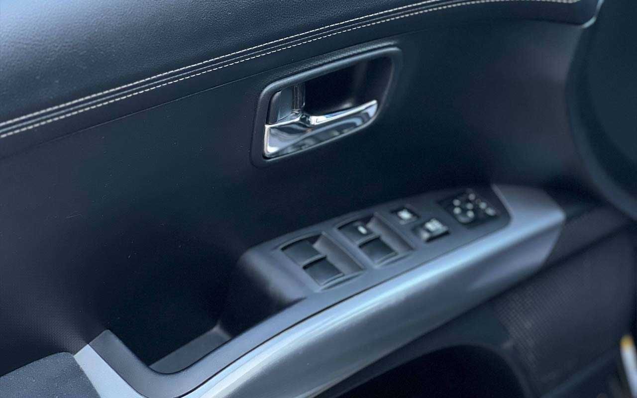 Mitsubishi Outlander 2010