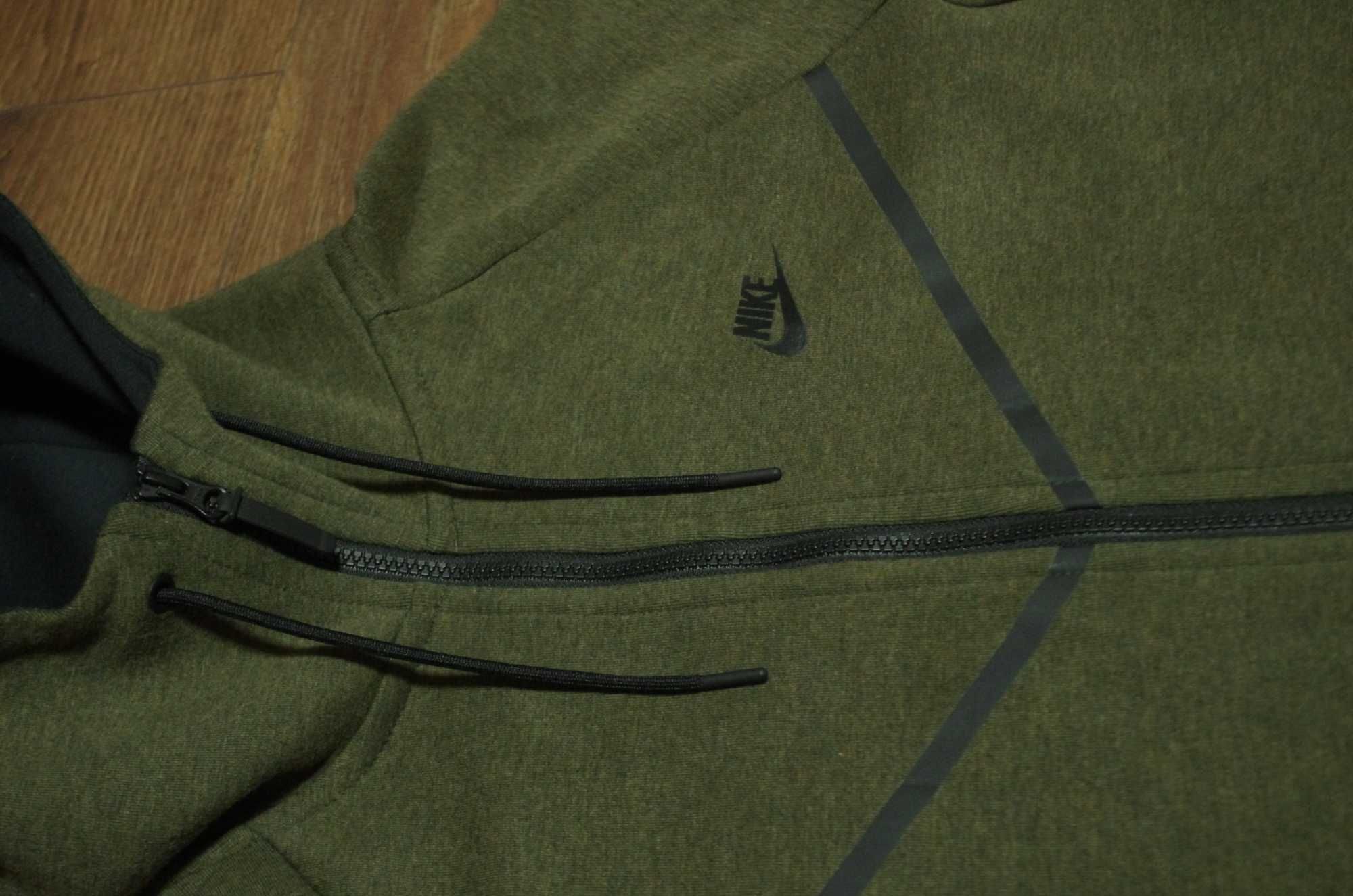 Худи Nike Tech Fleece Windrunne Acg Therma Fleece hoodie Л размер