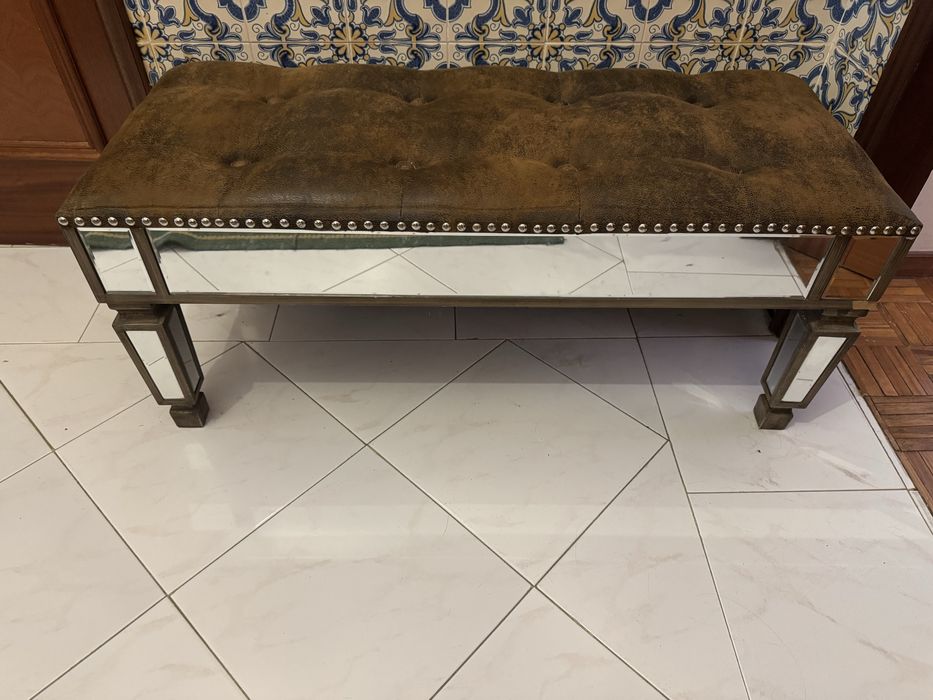 Banqueta Capitone