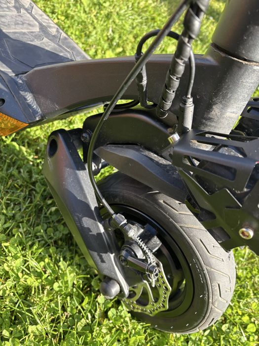 hulajnoga ruptor r6V3