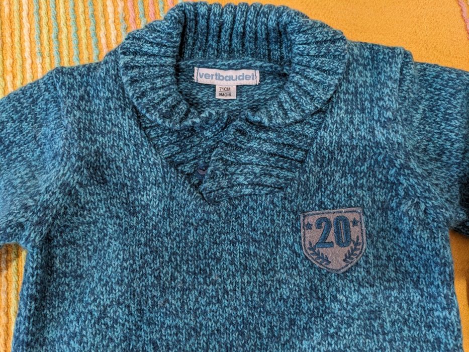 Camisola de lã para bebé menino