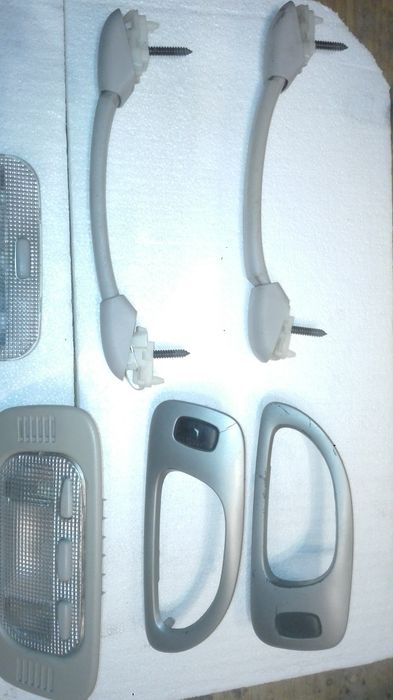 Peugeot 307sw części np. Lampki, rączki, podsufitki, ramki klamek popi