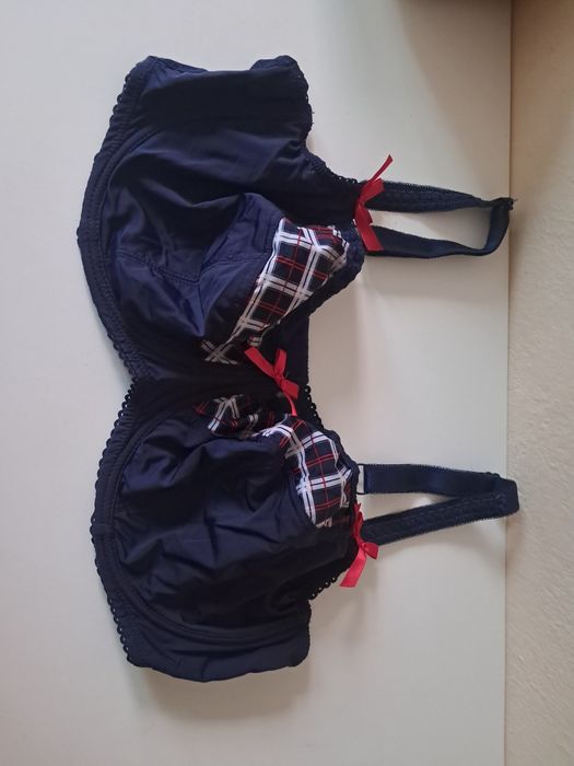 Biustonosz granatowy 85 D