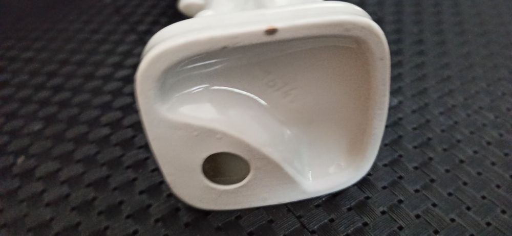 Porcelana TURYNGIA, Figurka Żołnierz w mundurze XVIII - XIX w