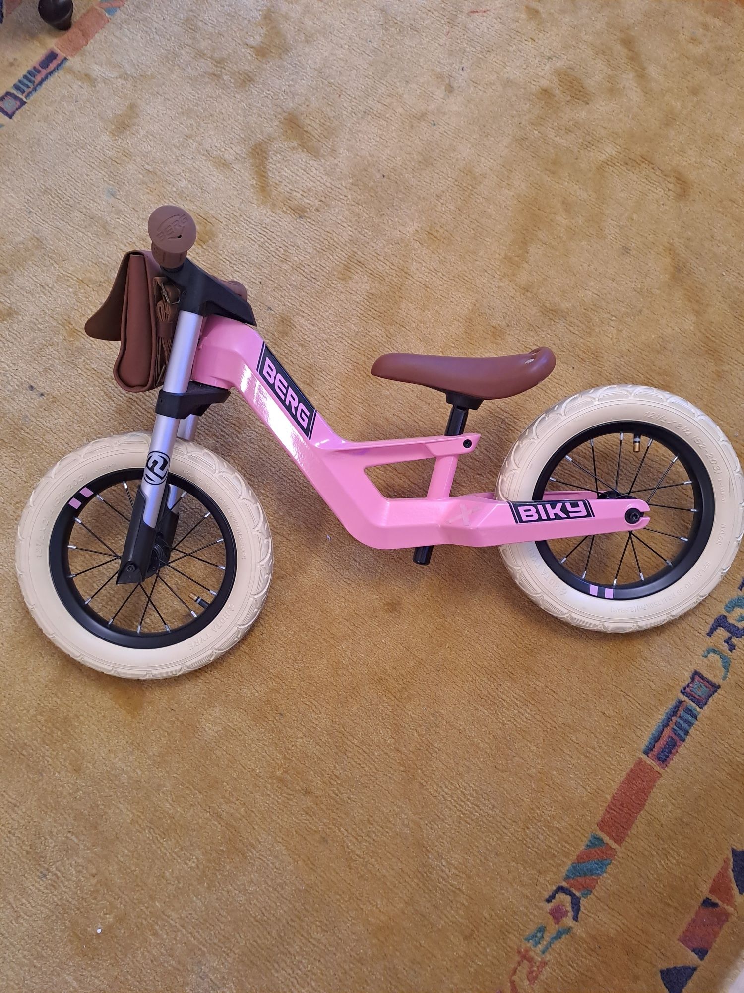 Bicicleta Berg Nova