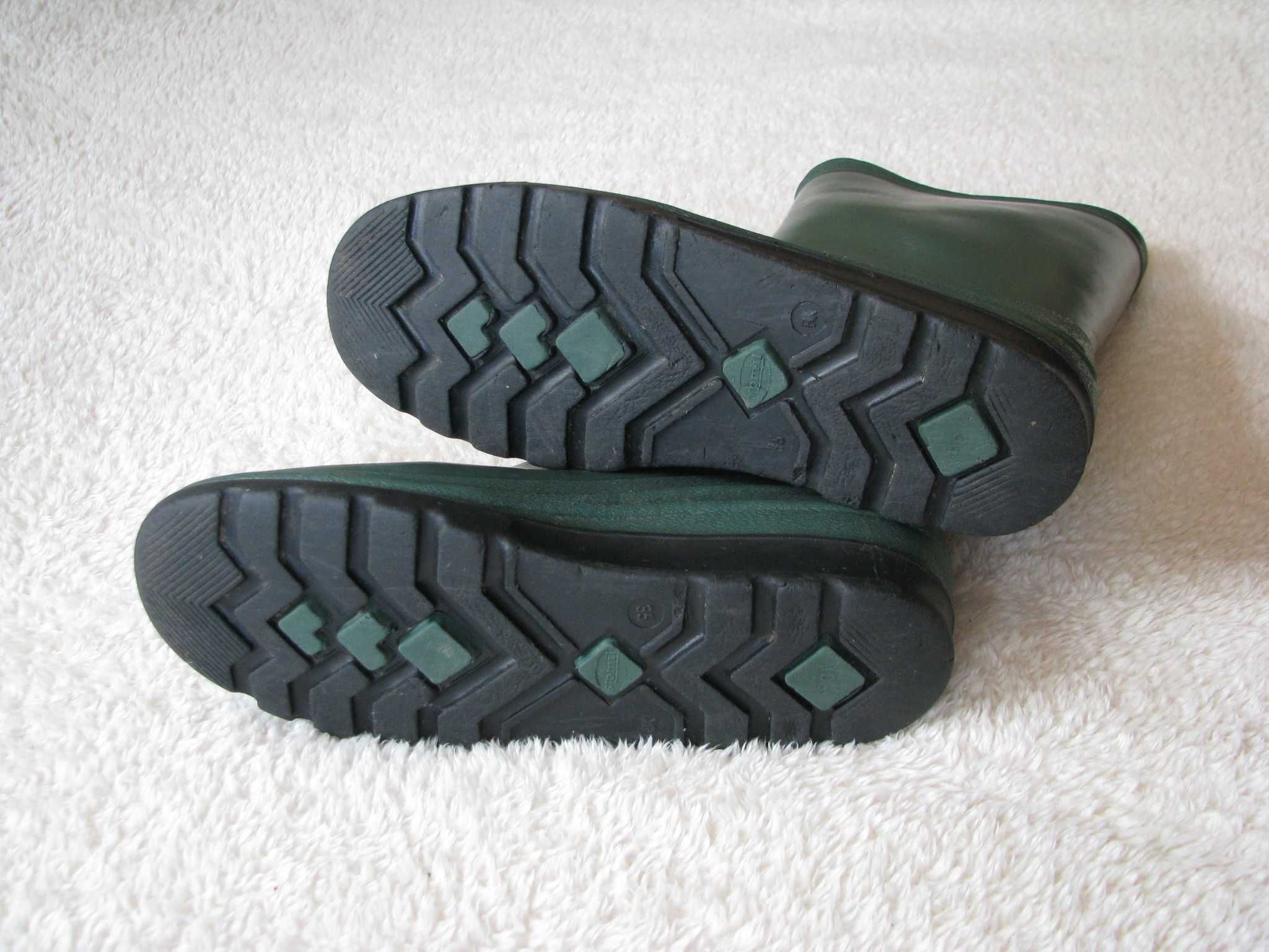 Kalosze, buty ogrodowe zielone rozm. 35, gumowe, gumiaki