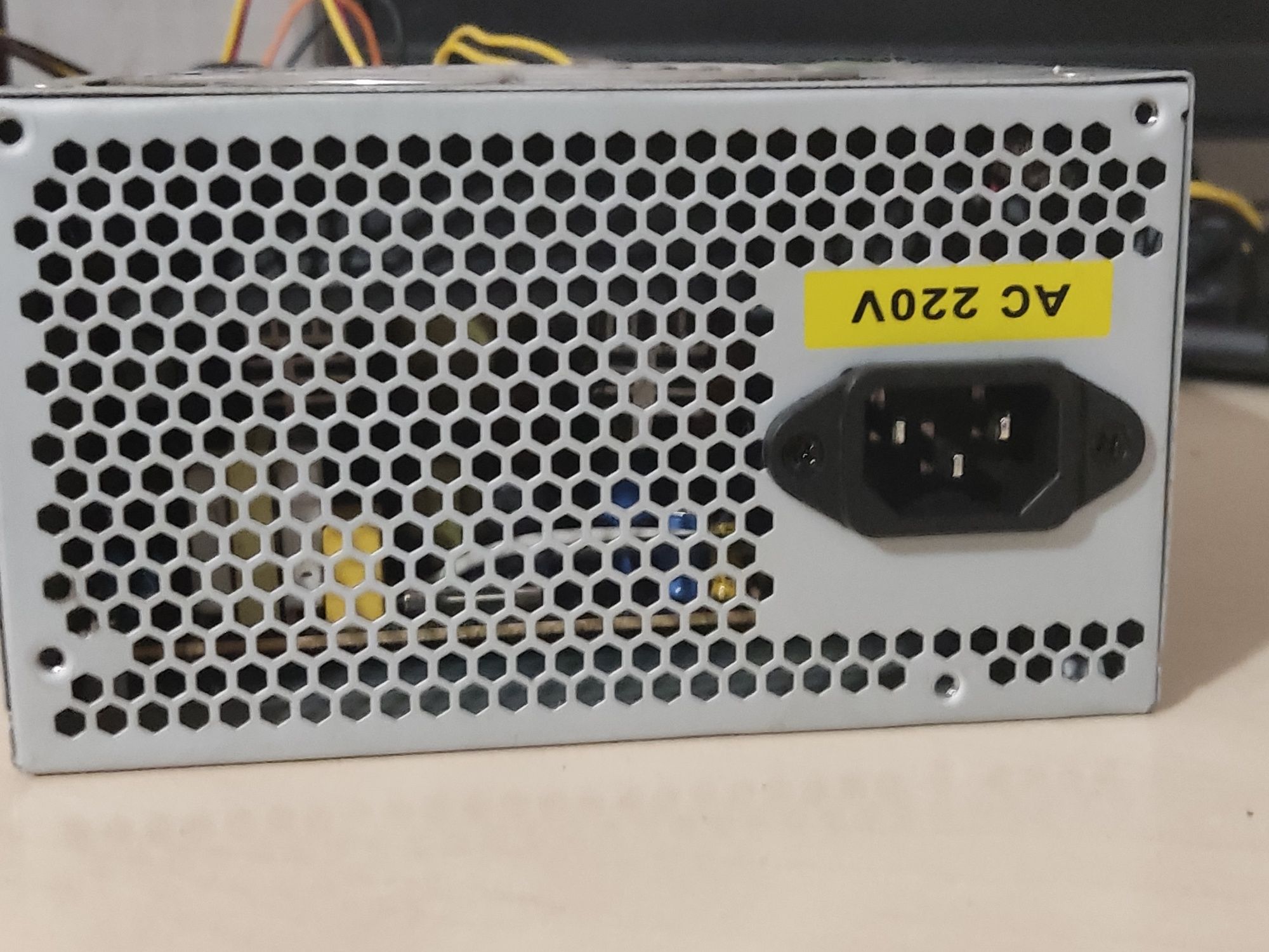 Блок питань для пк 400w робочий