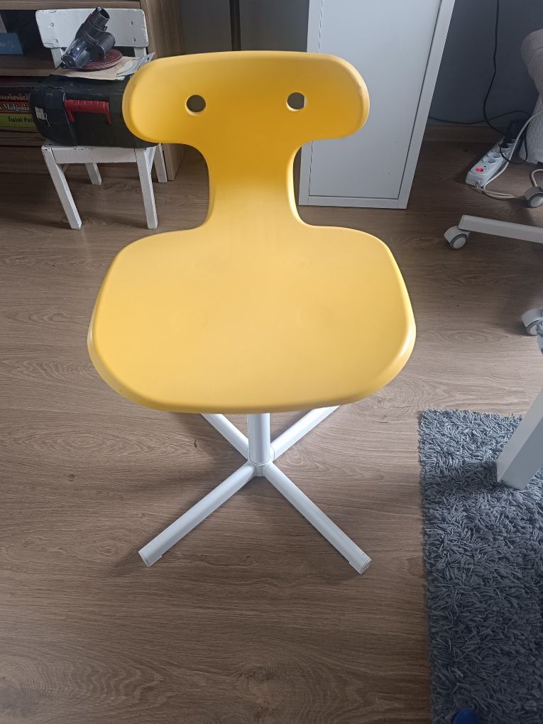 Krzesło dziecięce biurowe IKEA