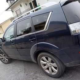 Mitsubisishi outlander 7b lugares