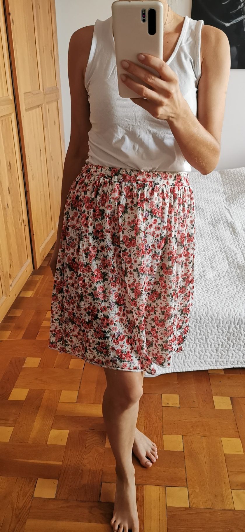 Spódnica w kwiaty