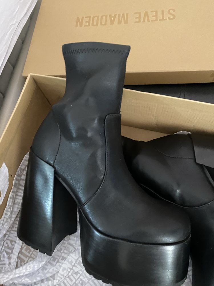 Bottins NOVO Steve Madden Original