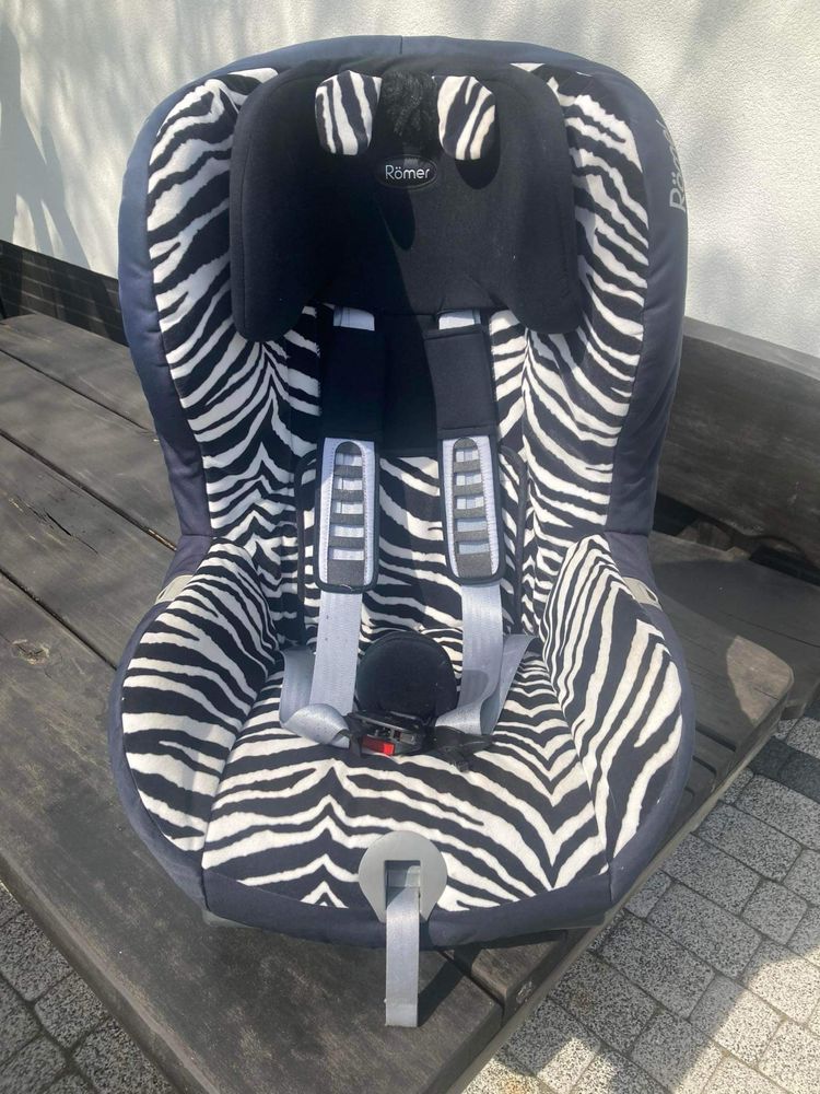 Britax & Romer King Plus Smart Zebra 9-18Kg