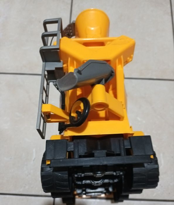 Auto betoniarka budowlana 39 cm