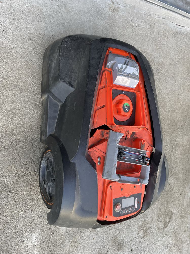 Robot koszacy  NAC RLM 1500G2-NG