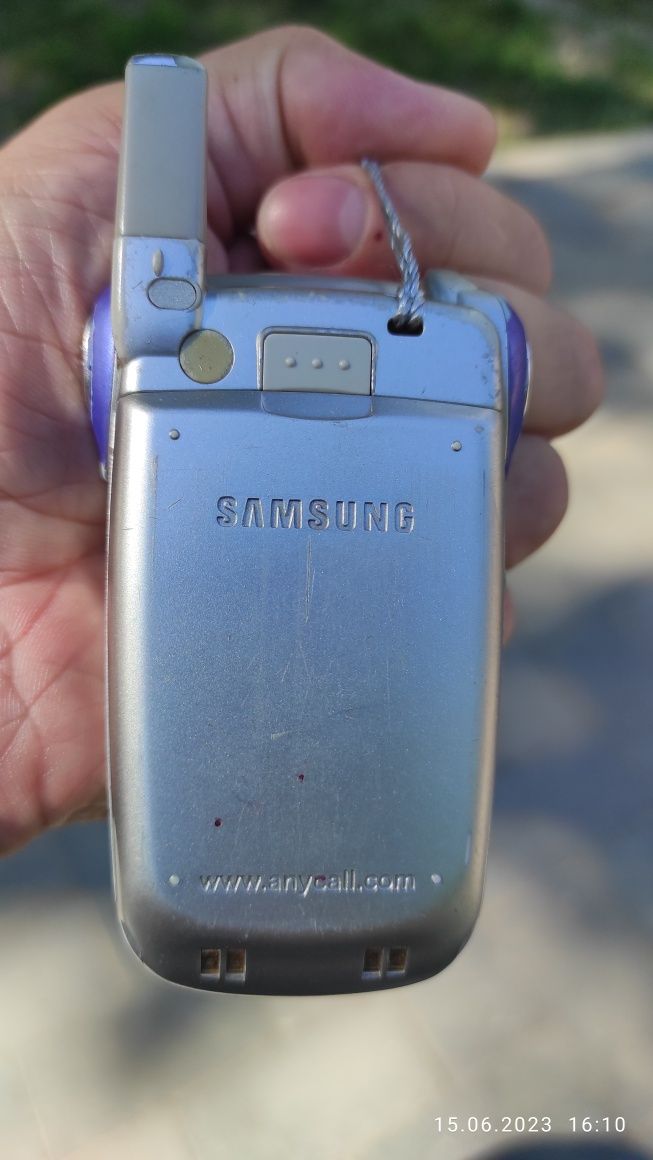 Продам Телефон Samsung . сдма.