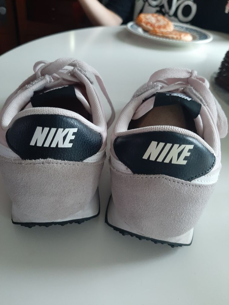 Nowe buty Nike  36