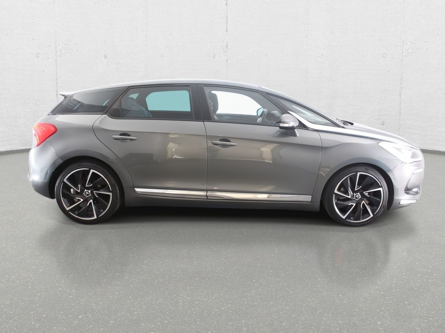 Citroën DS5 2.0 HDi Pure Pearl aut