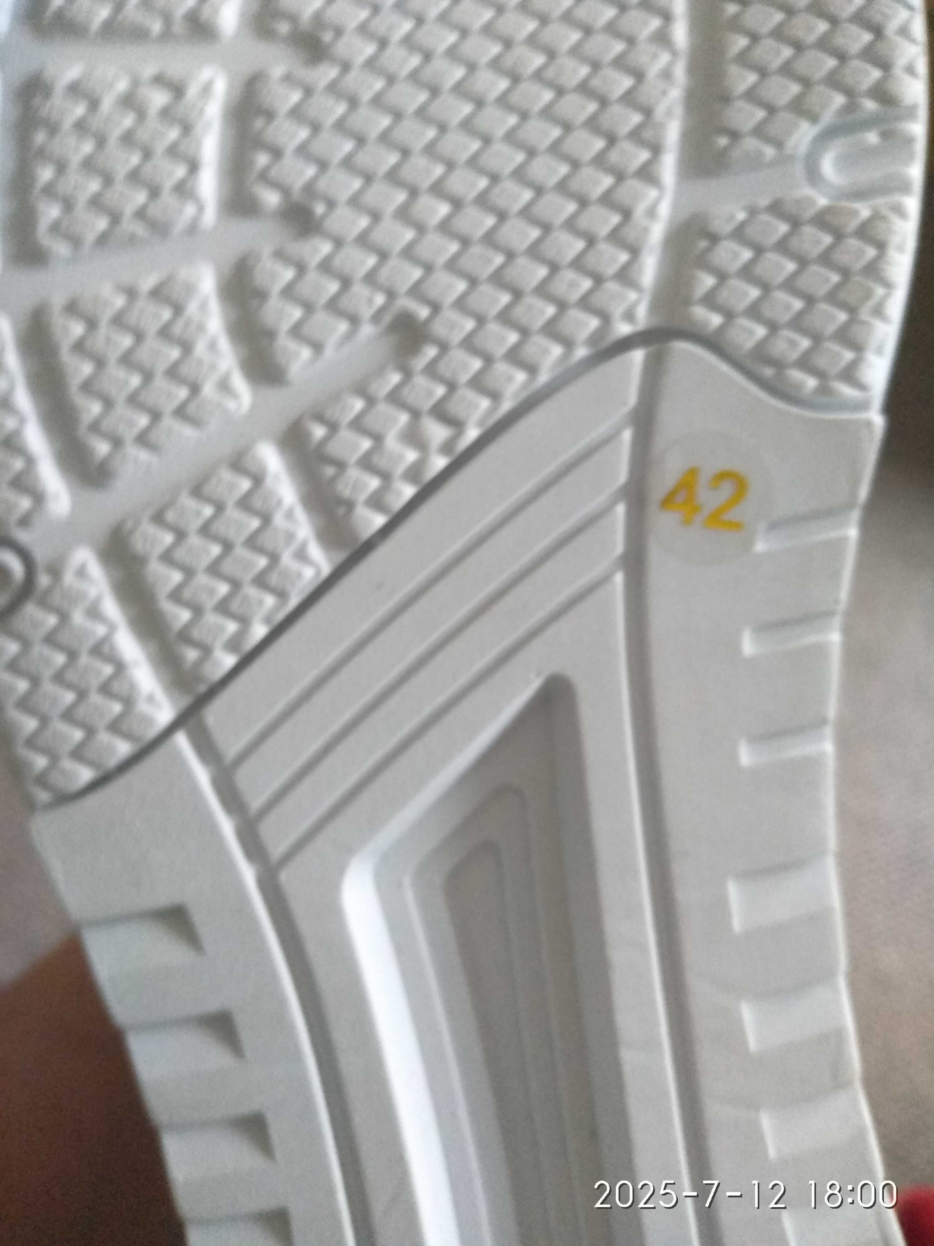 buty męskie   -   sportowe   rozmiar   42   -   nowe