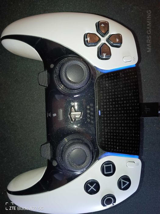 PS5 Digital + Conta C/ PSPlus Extra até 6/1/26 + Cmnd DualSense Edge