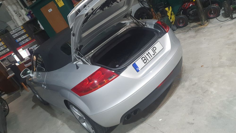 Audi TT. 2 TDI Quatro