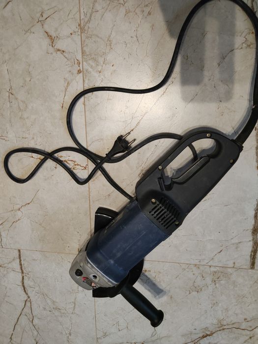 Szlifierka tarczowa niemiecka Ferm szlif 2000W tarcze 230