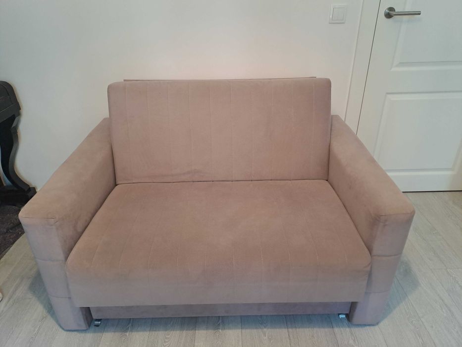 Sofa dwuosobowa rozkladana Agata