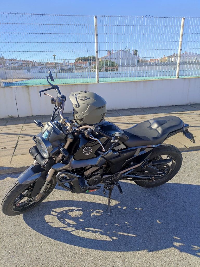 Zontes 125 muito econômico