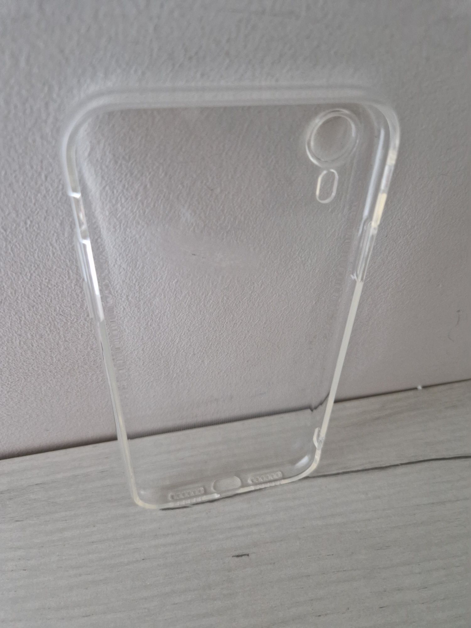 Etui Back Case 2 mm Perfect do IPHONE XR (6,1") PRZEZROCZYSTY