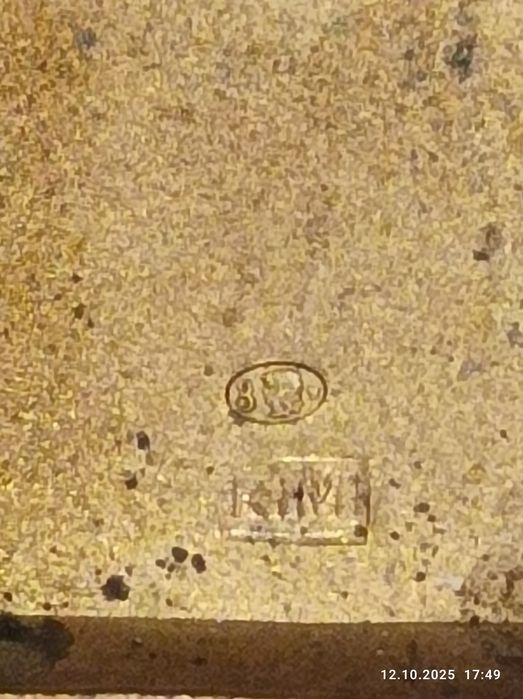 Srebrna Przedwojenna Papierośnica