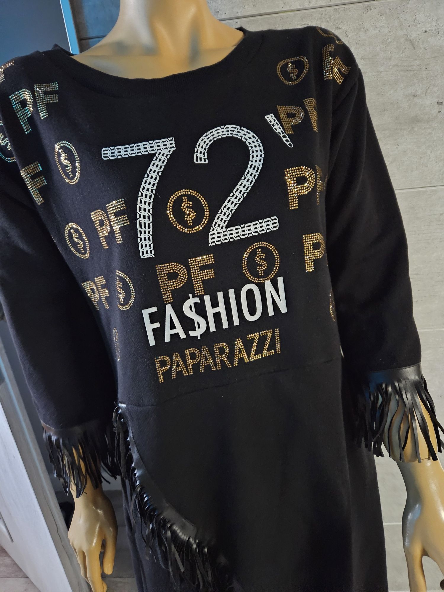 Sukienka Paparazzi Fashion z frędzlami z eko skóry rozmiar uniwersalny