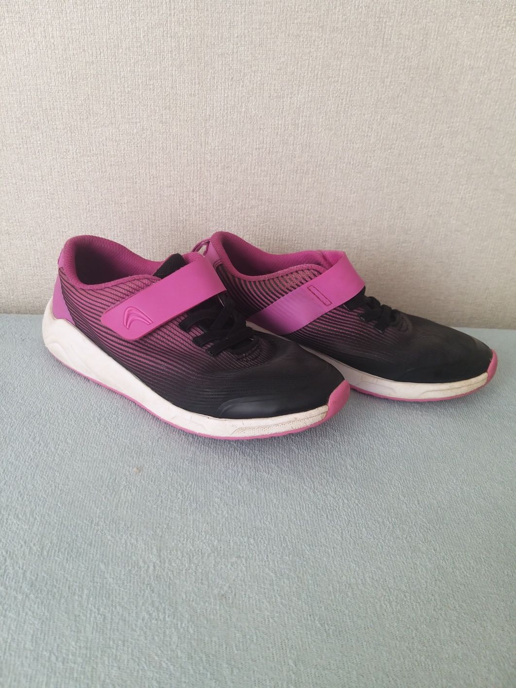 Кроссовки Clarks 32