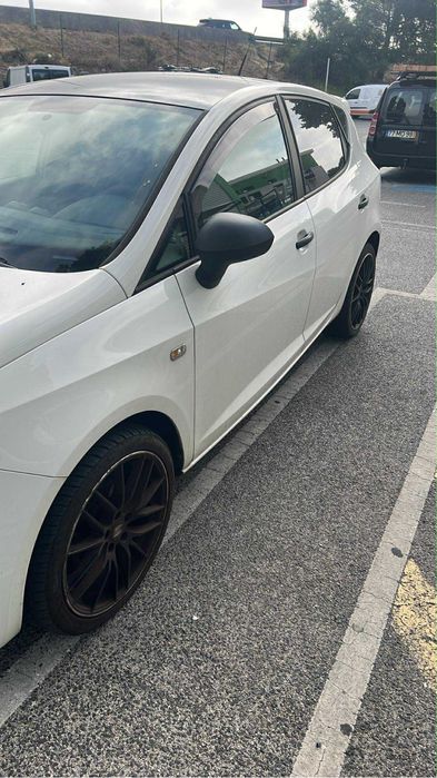 SEAT IBIZA 2017 gasolina