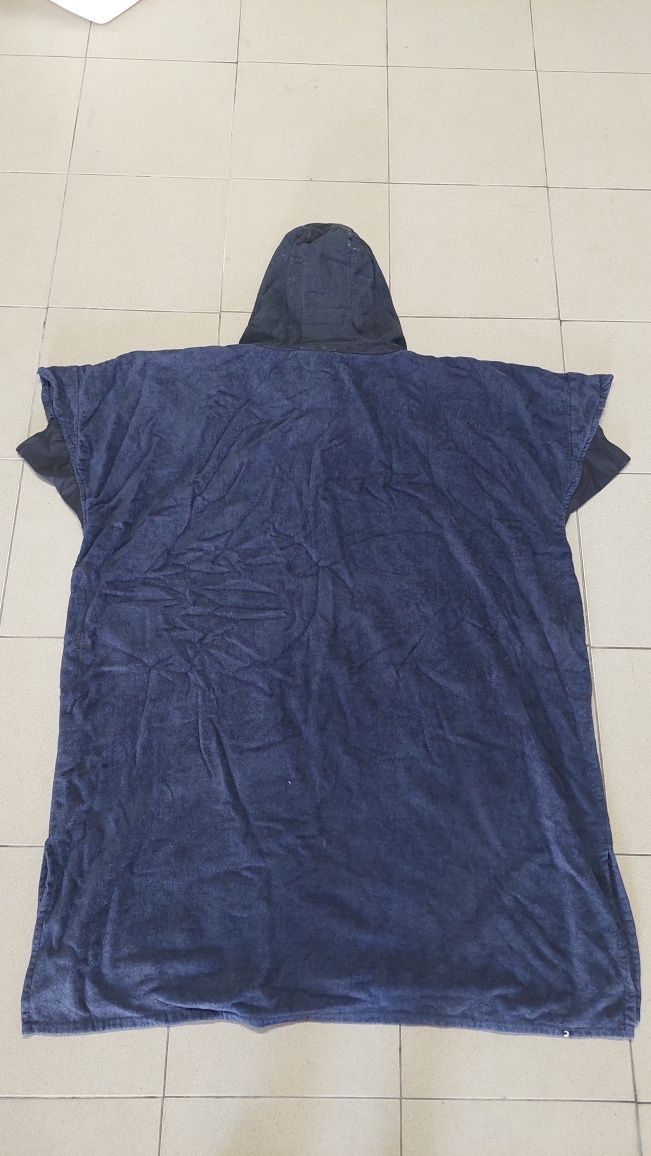 Poncho Surf Olaian