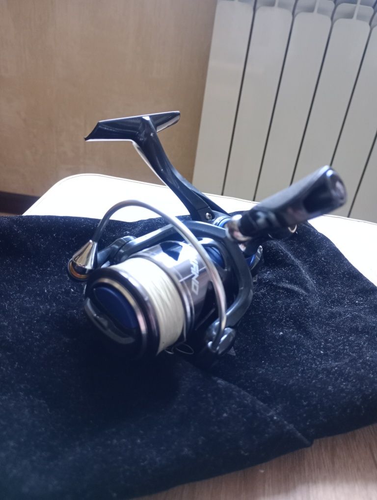 Рибацька катушка Flagman Onix 2500
