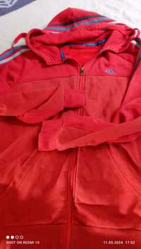 Bluza dresowa z kapturem czerwona