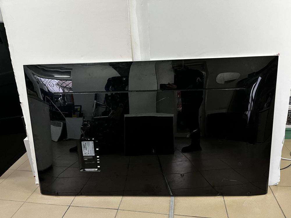 Ультратонкий телевізор Samsung UE65KS7005U Smart TV 4K
