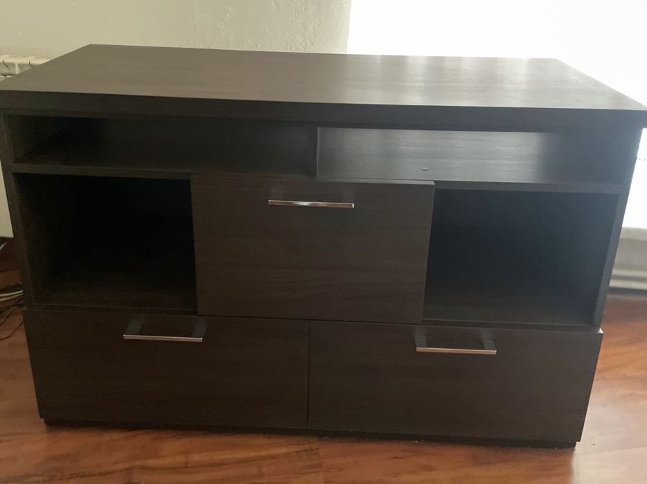 Komoda wykonana przez stolarza