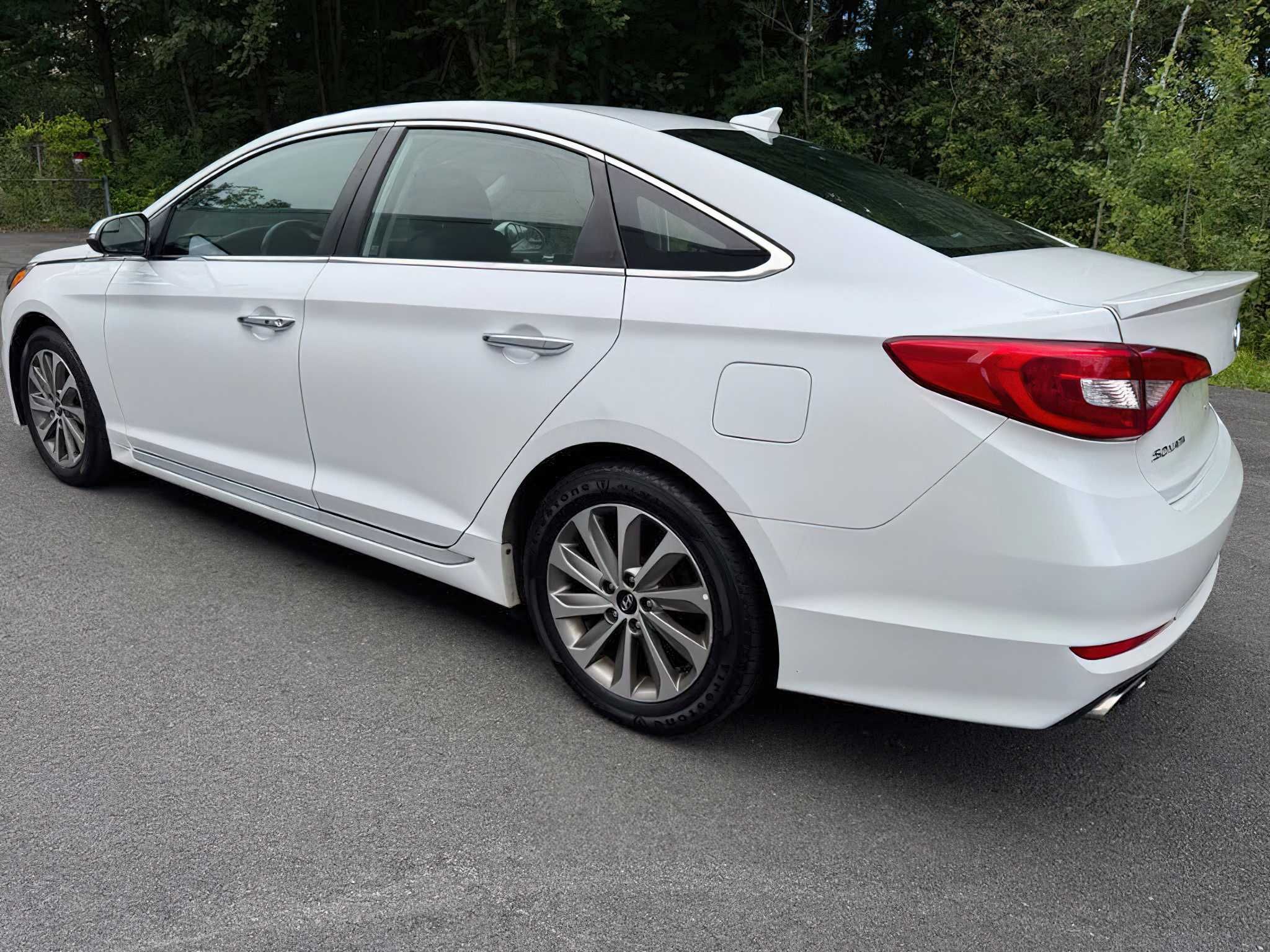 Hyundai Sonata   2016