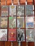 Cassetes originais (anos 90), todas usadas mas a funcionar.