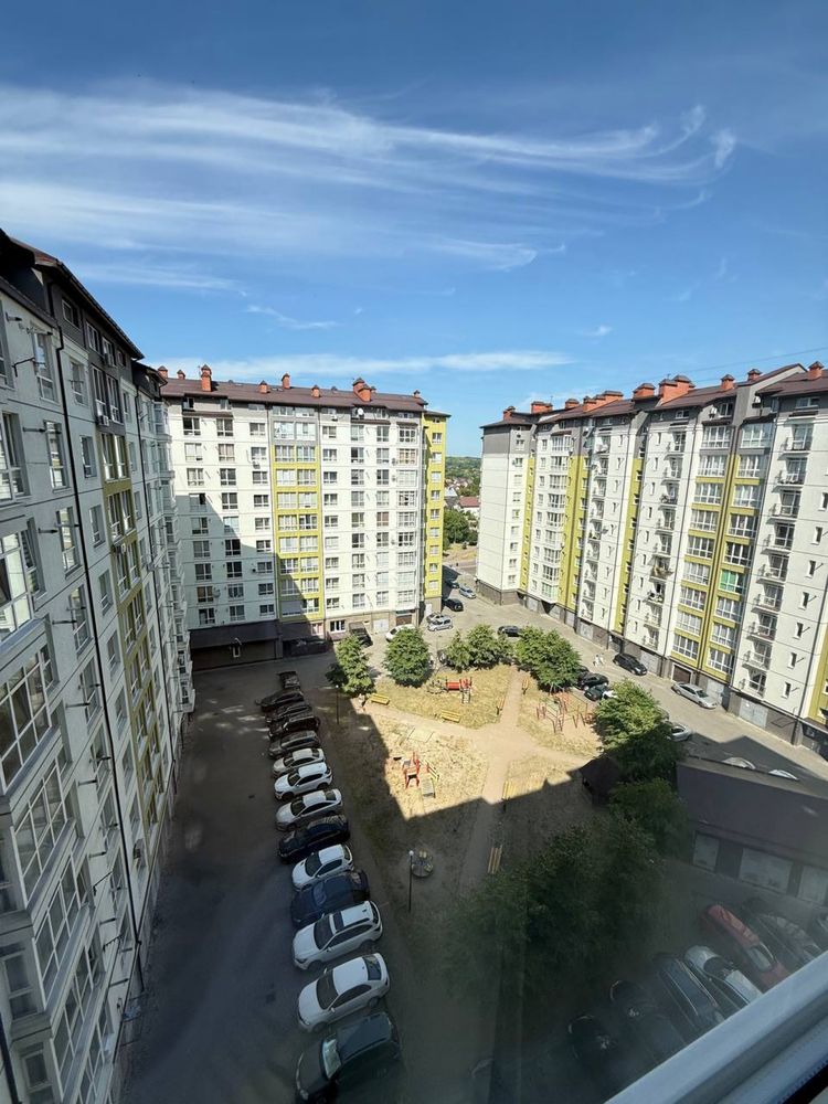 Продаж 2-кімнатна + кухня студія, Каскад