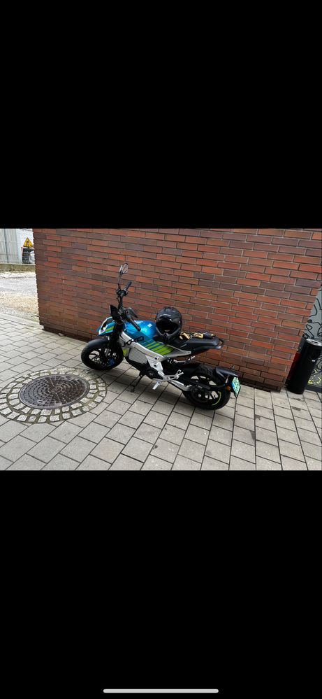 TROMOX UKKO S Skuter elektryczny Gwar Jak Nowy