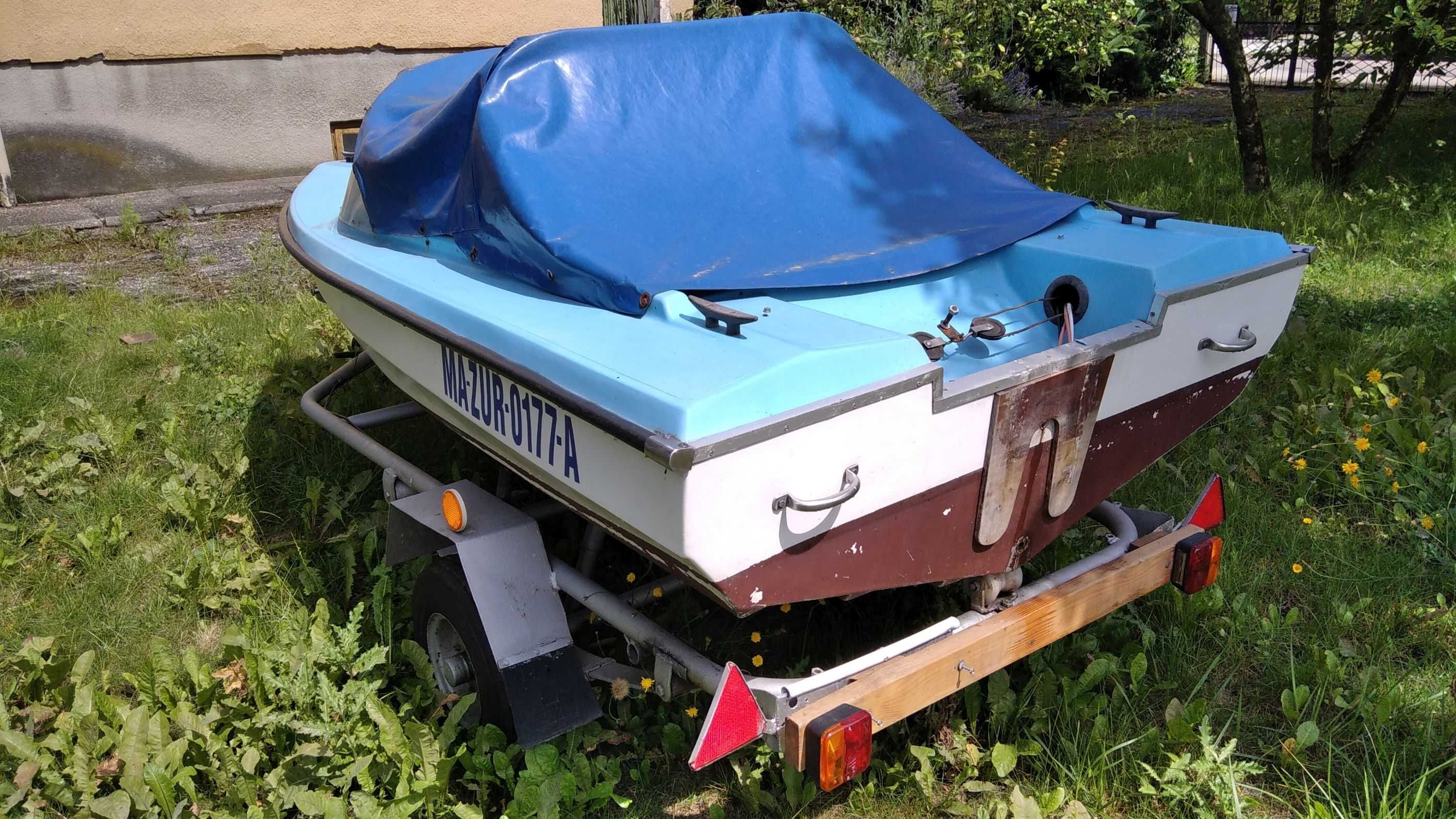 Motorówka łódka IBIS łódź motorowa z przyczepką