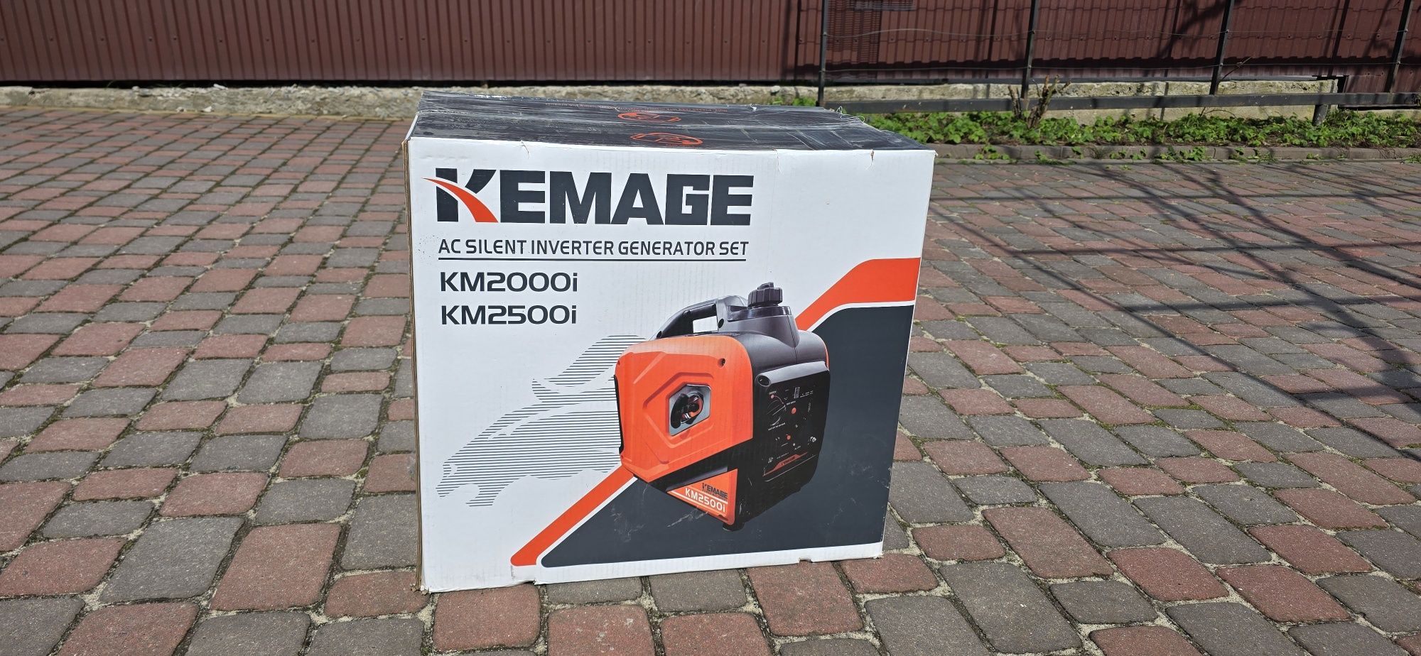 Інверторний генератор Kamage 2500i