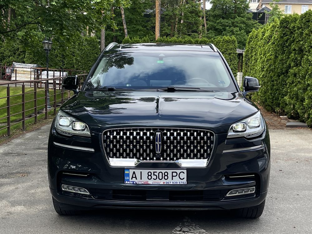 2022 Lincoln AVIATOR  Plug-in hybrid По наявності