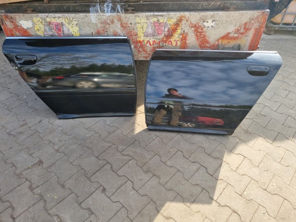 Audi A6 S6 C5 RS6 Sedan AVANT Kombi LY9B Drzwi Tylne Lewe Prawe Listwa