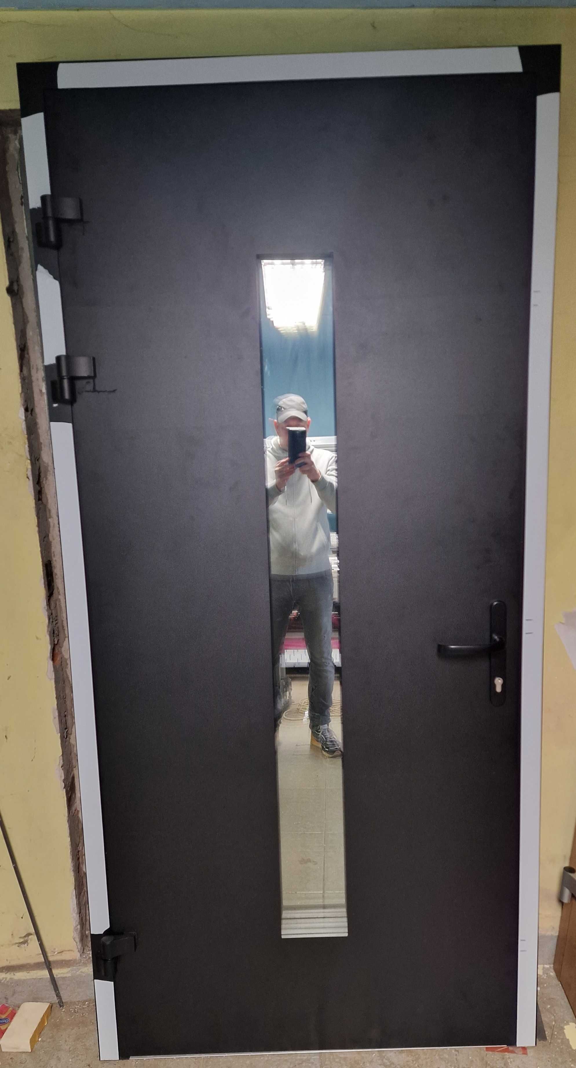 drzwi wejsciowe aluminiowe czarne