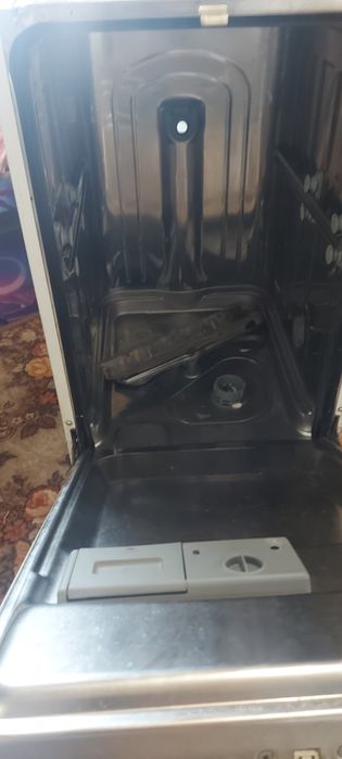 Посомийна машина на запчастини