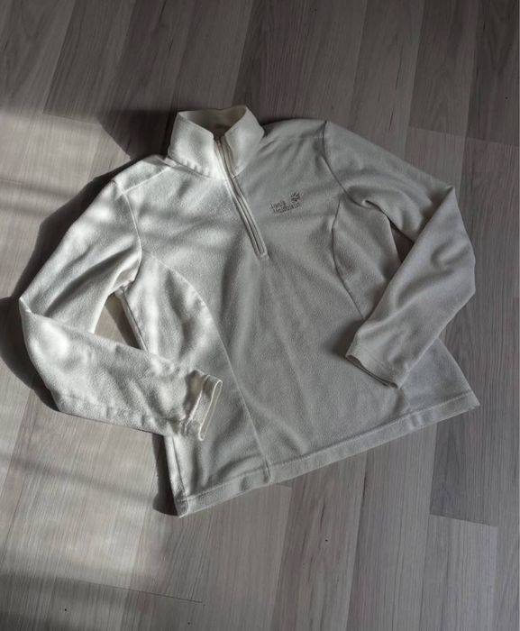 Дві фліски Jack Wolfskin