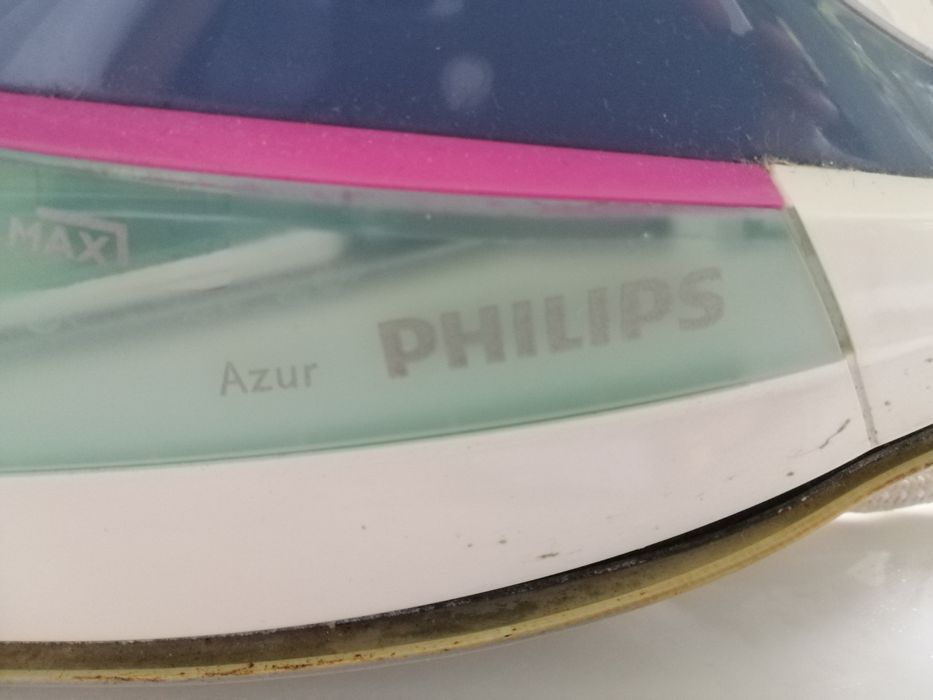 Праска Утюг PHILIPS  GC 4800 series у робочому стані