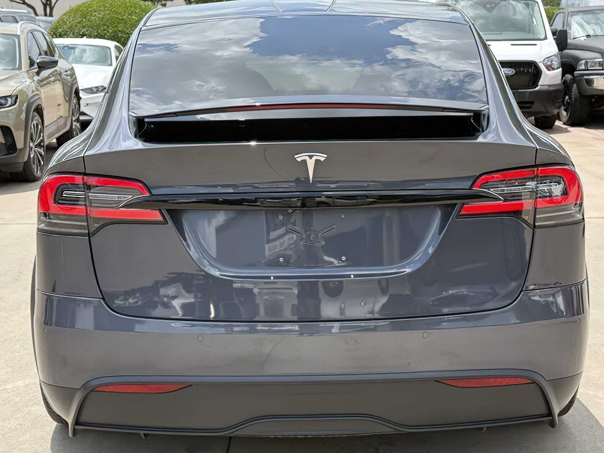 Tesla Model X Long Range 2021
